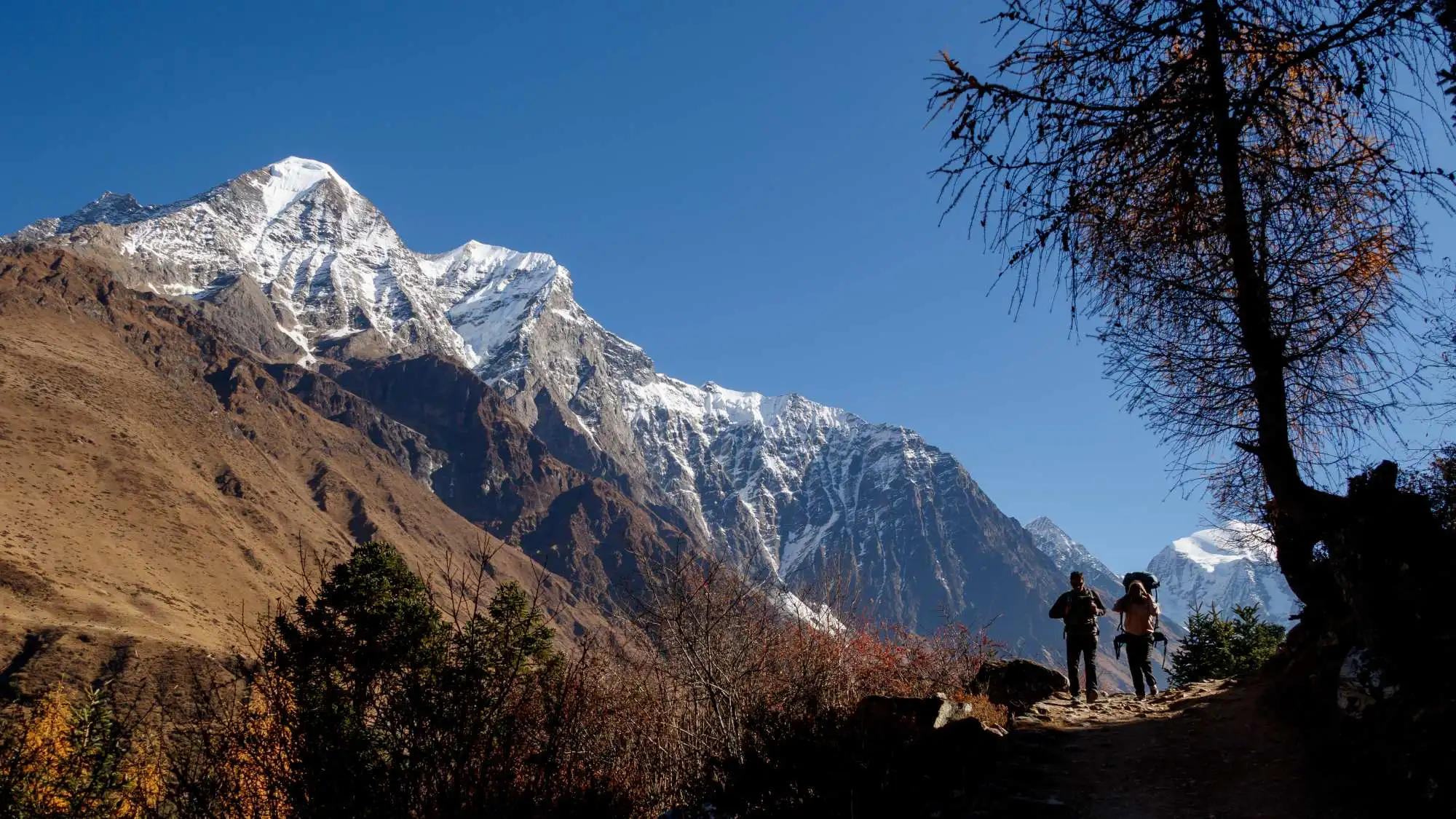 Manaslu Circuit Trek Cost 2026/2027: Full Budget Guide