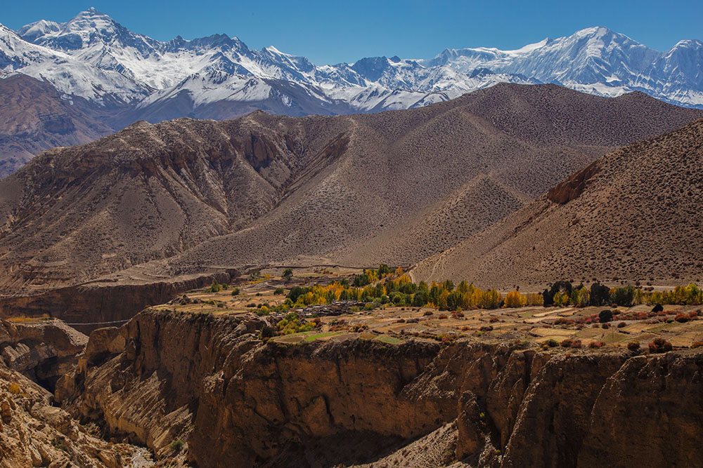 Upper Mustang trek in the best season with mountain view