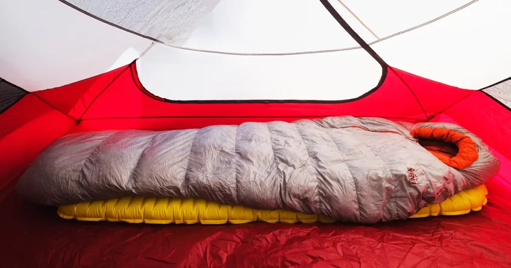 Sleeping bag for warm night in Annapurna Circuit Trek